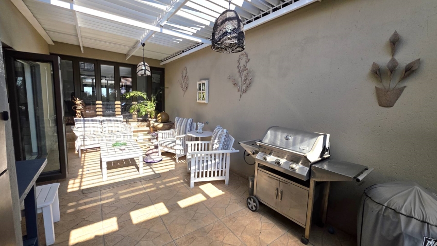 4 Bedroom Property for Sale in Seasons Lifestyle Estate North West